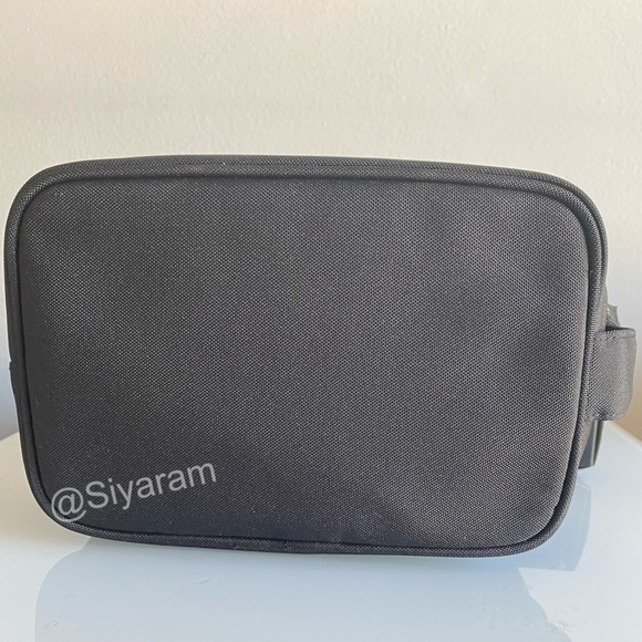 Prada cosmetic/ Toiletry bag - Picture 4 of 5